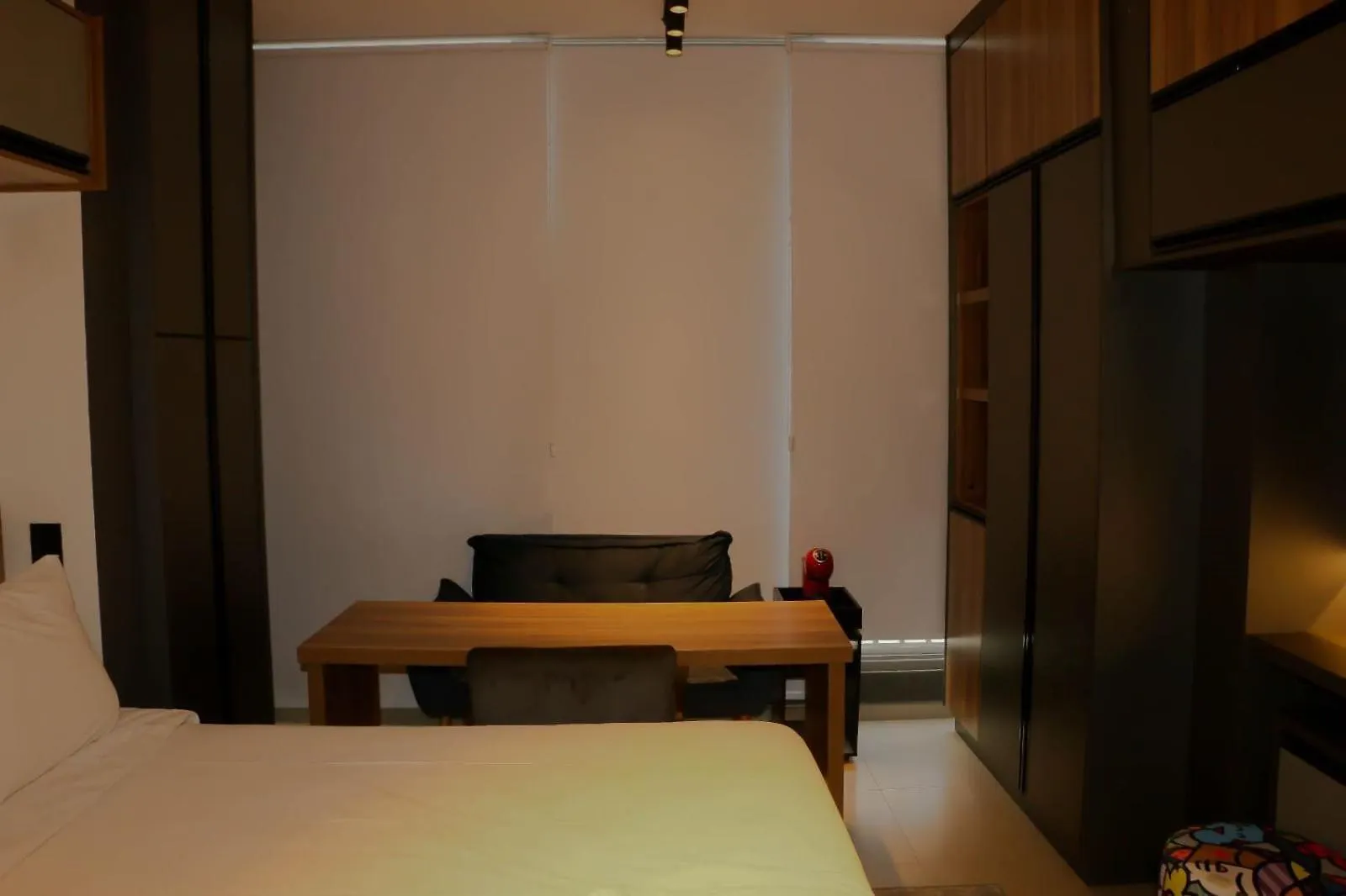 Studio 2307 - Infinity Pool Studio, Allianz Front, Fully Equipped & Modern ! São Paulo